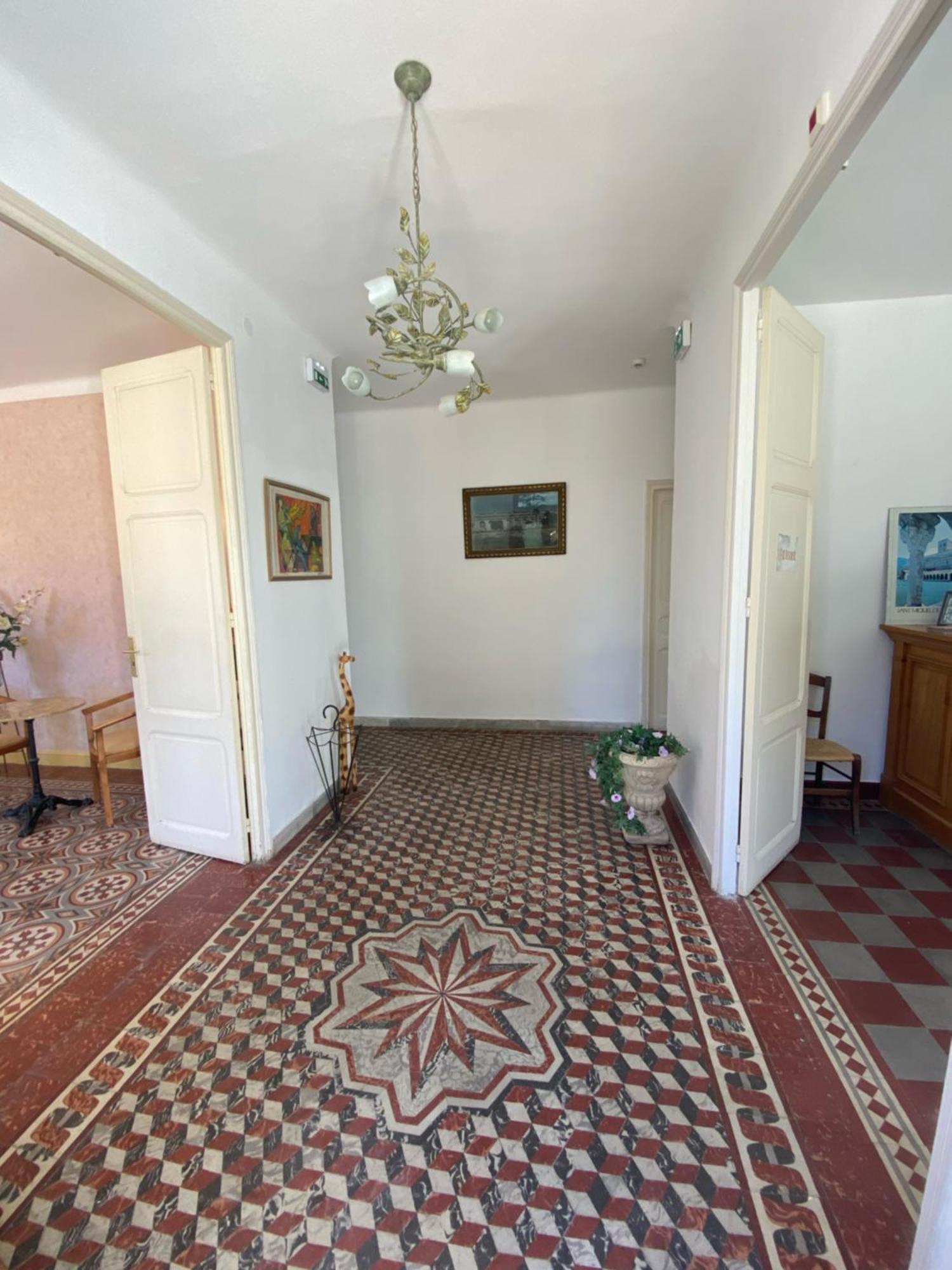 Hotel Le Floreal Le Soler Экстерьер фото